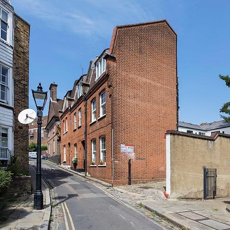 Veeve - Courtyard Oasis Villa London Exterior photo