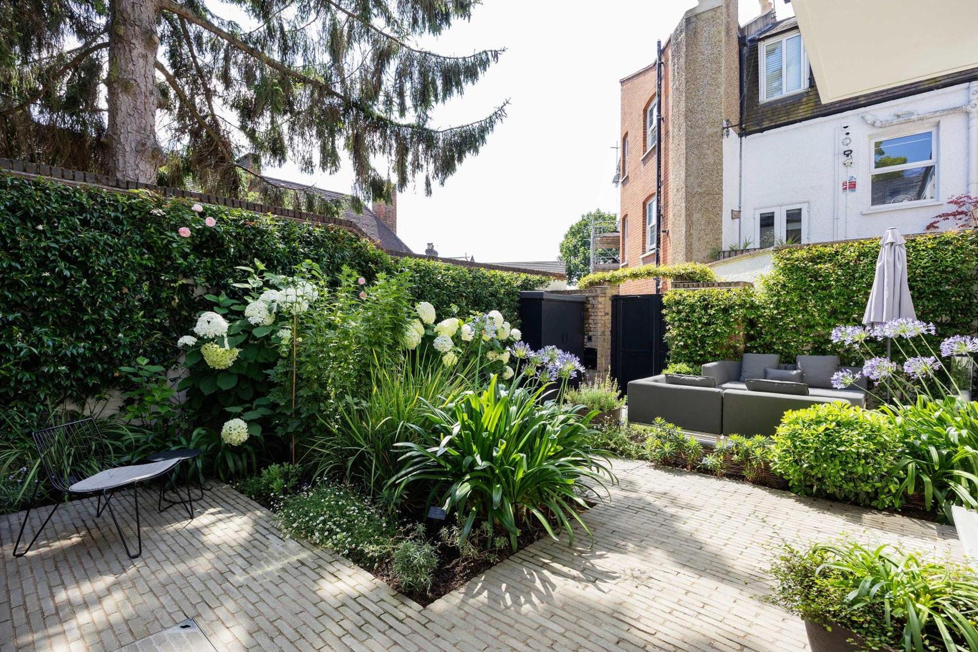 Veeve - Courtyard Oasis Villa London Exterior photo